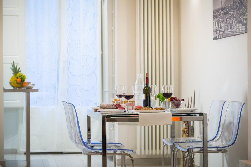 Novella White Apartment Florence