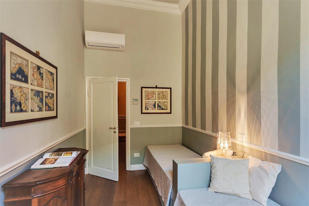Unione Charme Apartment Florence