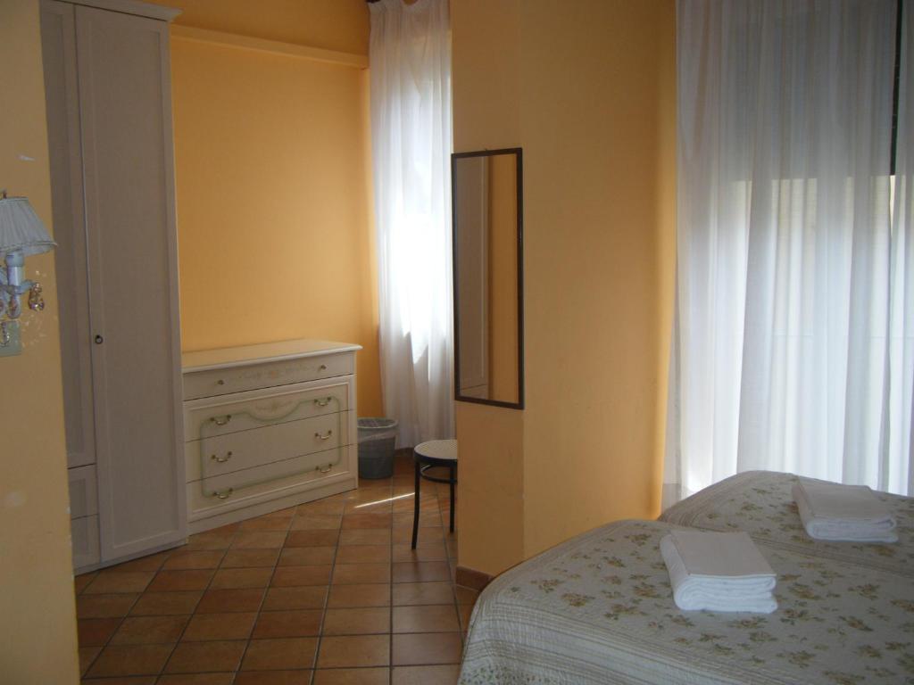 Mannolini 2* Firenze