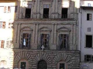 Palazzo Uguccioni *