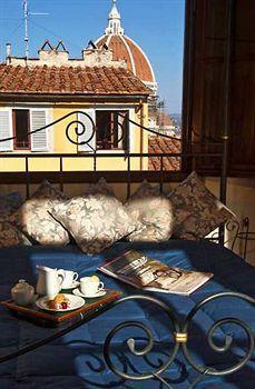Apartment Palazzo Uguccioni *