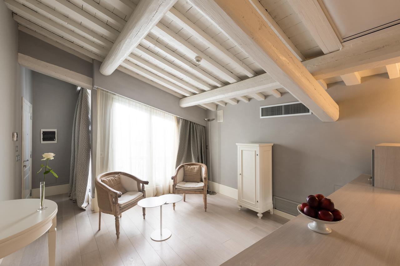 Cavalieri Palace Luxury Residences 2* Florence