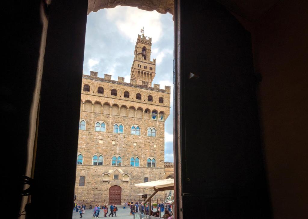 Palazzo Uguccioni Apartment Florence