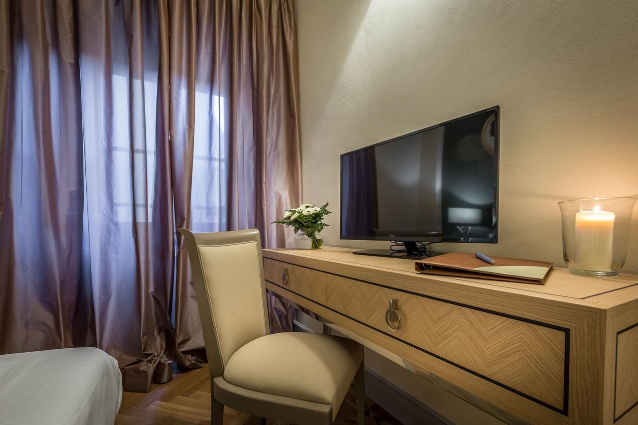 Palazzo Ridolfi - Residenza D'epoca Hotel
