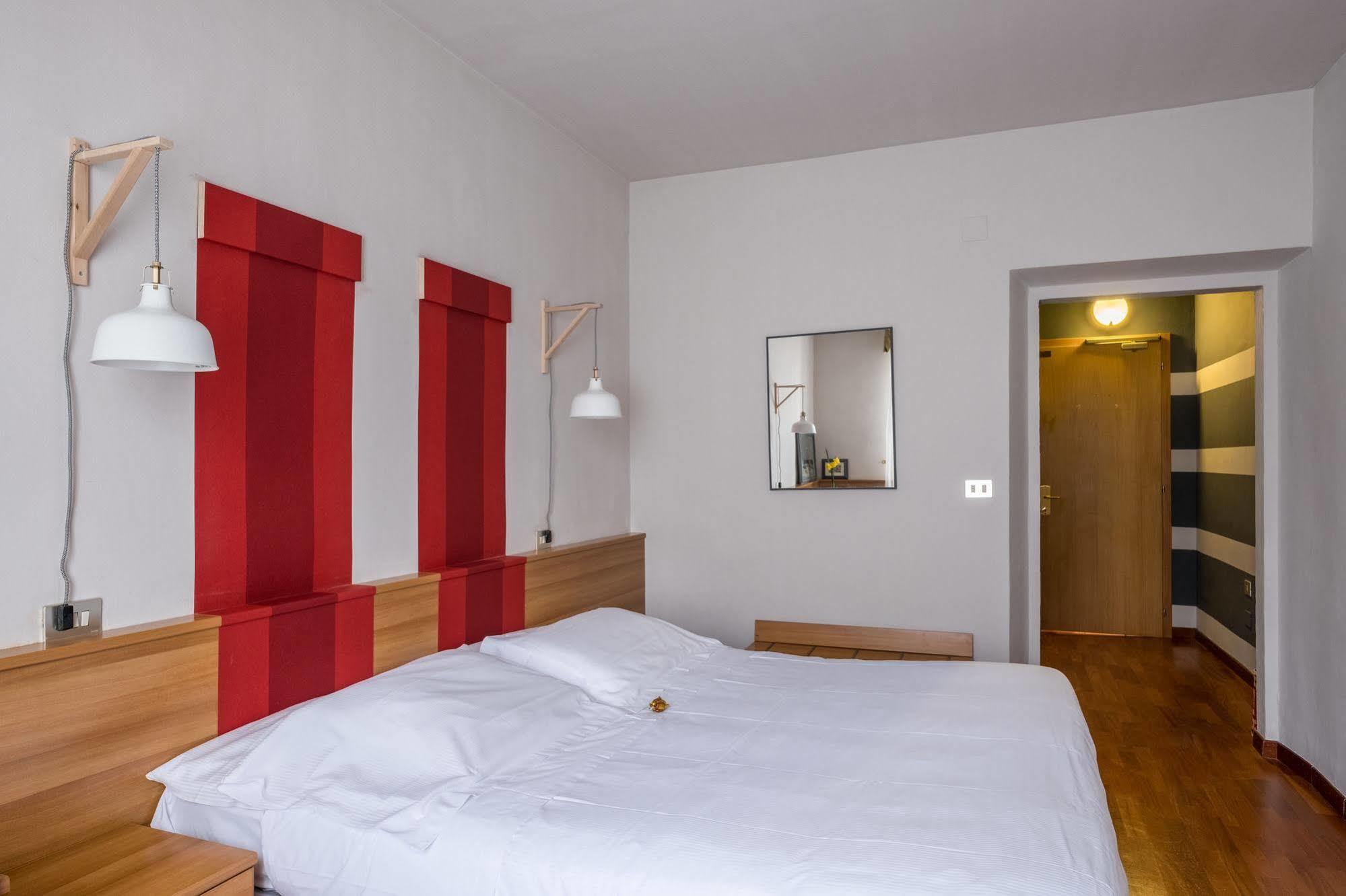 Hotel Colomba 3*