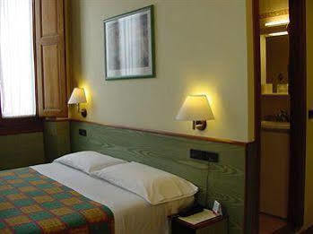 Casci Hotel 2*