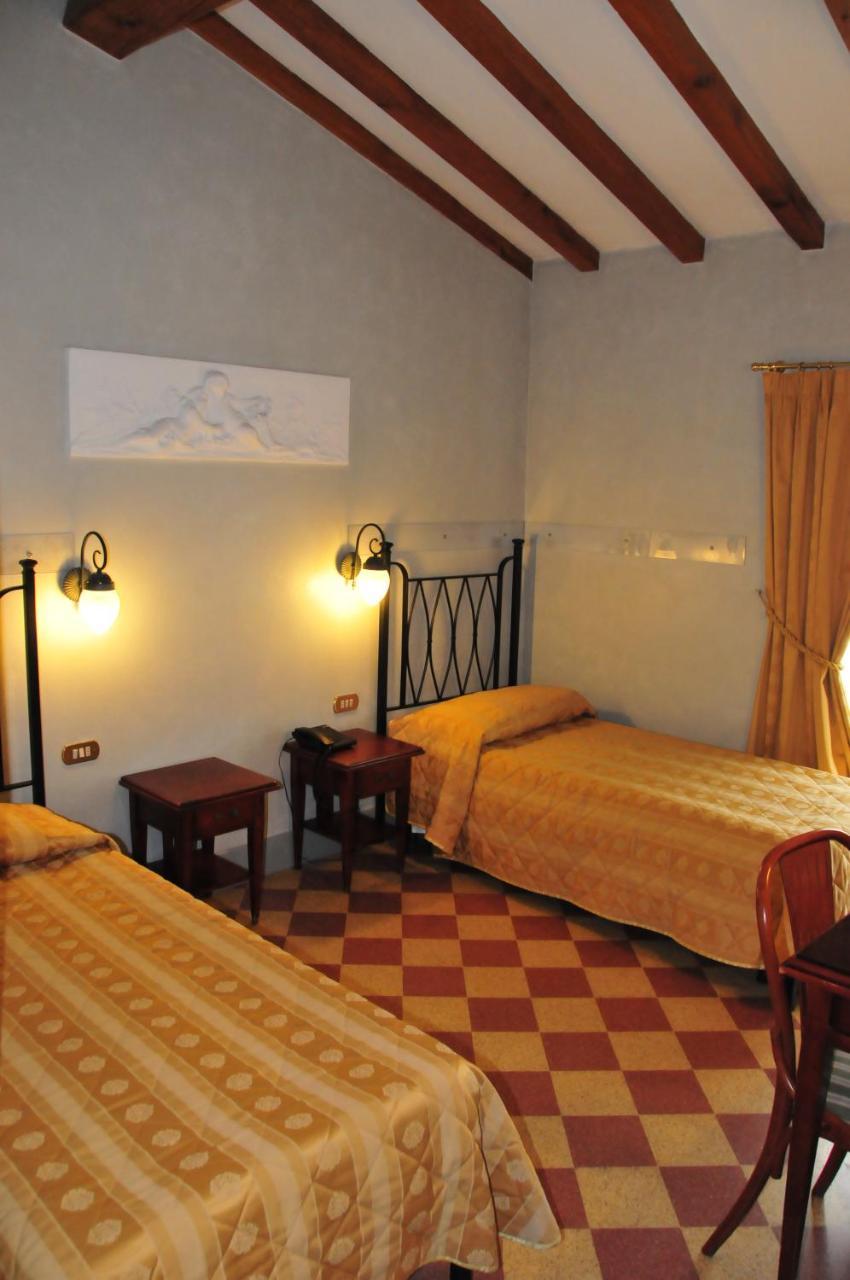Hotel Della Robbia