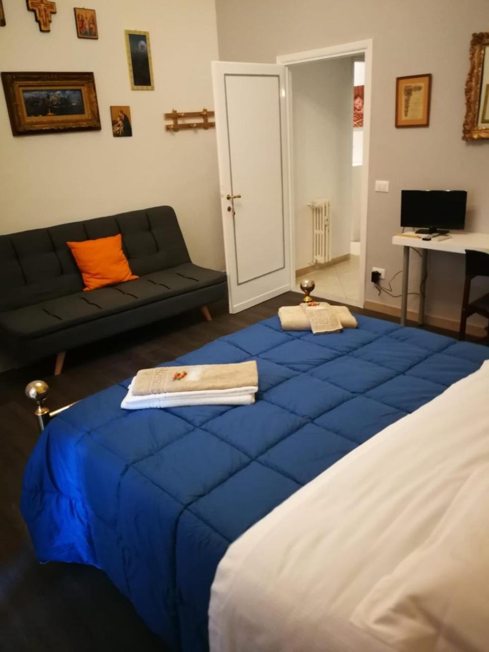 Couette-café Barbera 3*