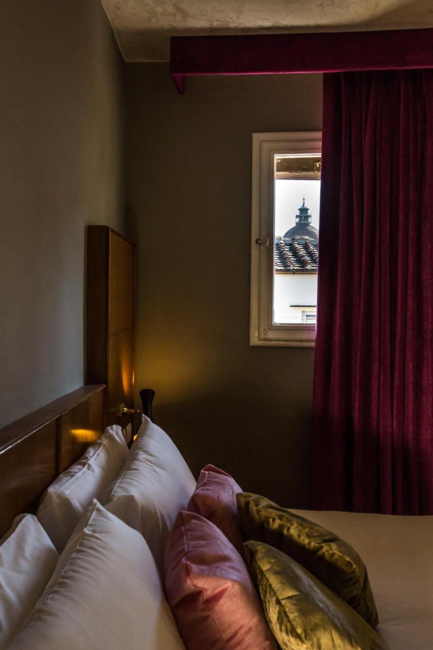 Bed & Breakfast Oltrarno Splendid