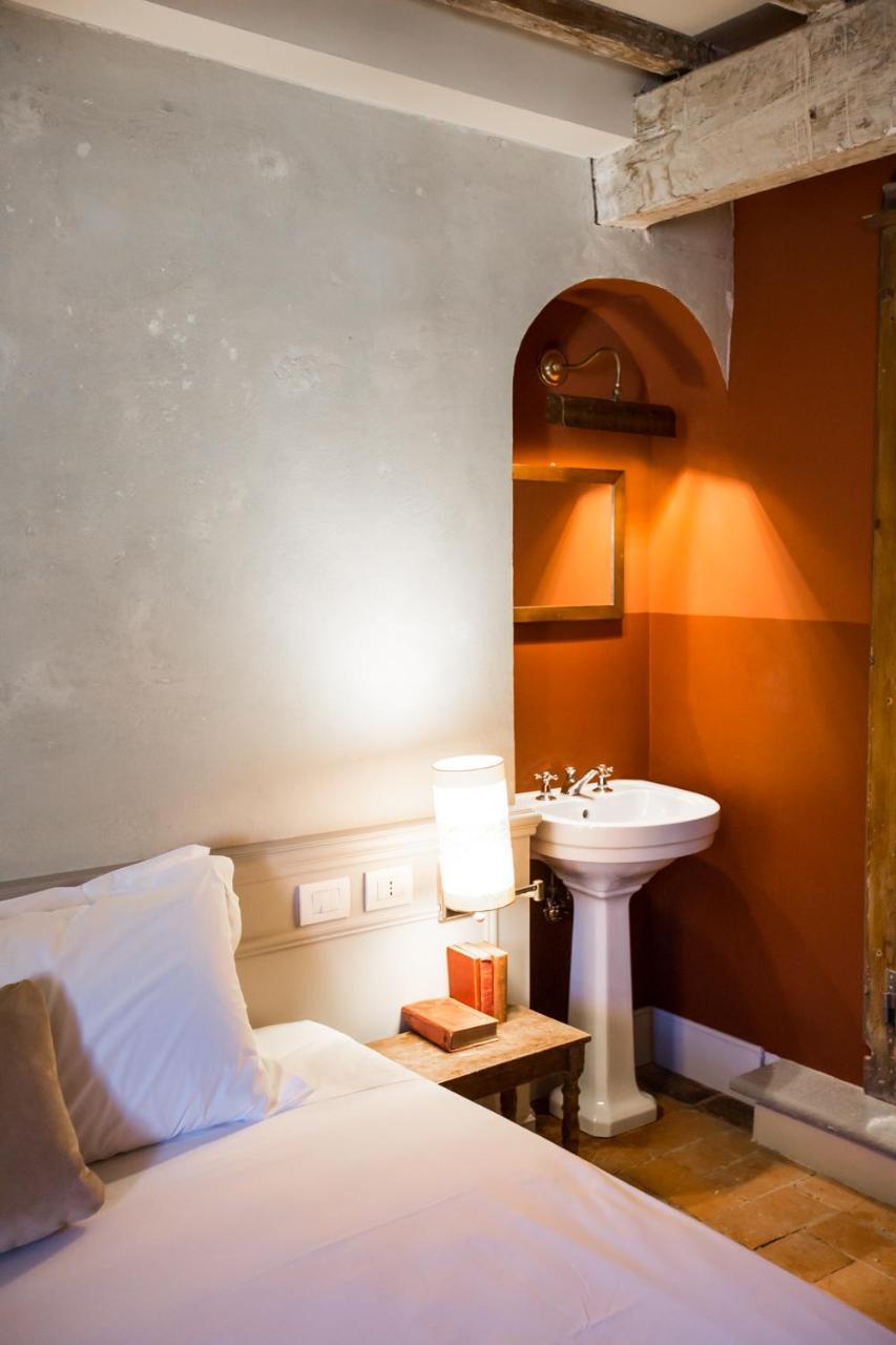 Bed & Breakfast Oltrarno Splendid