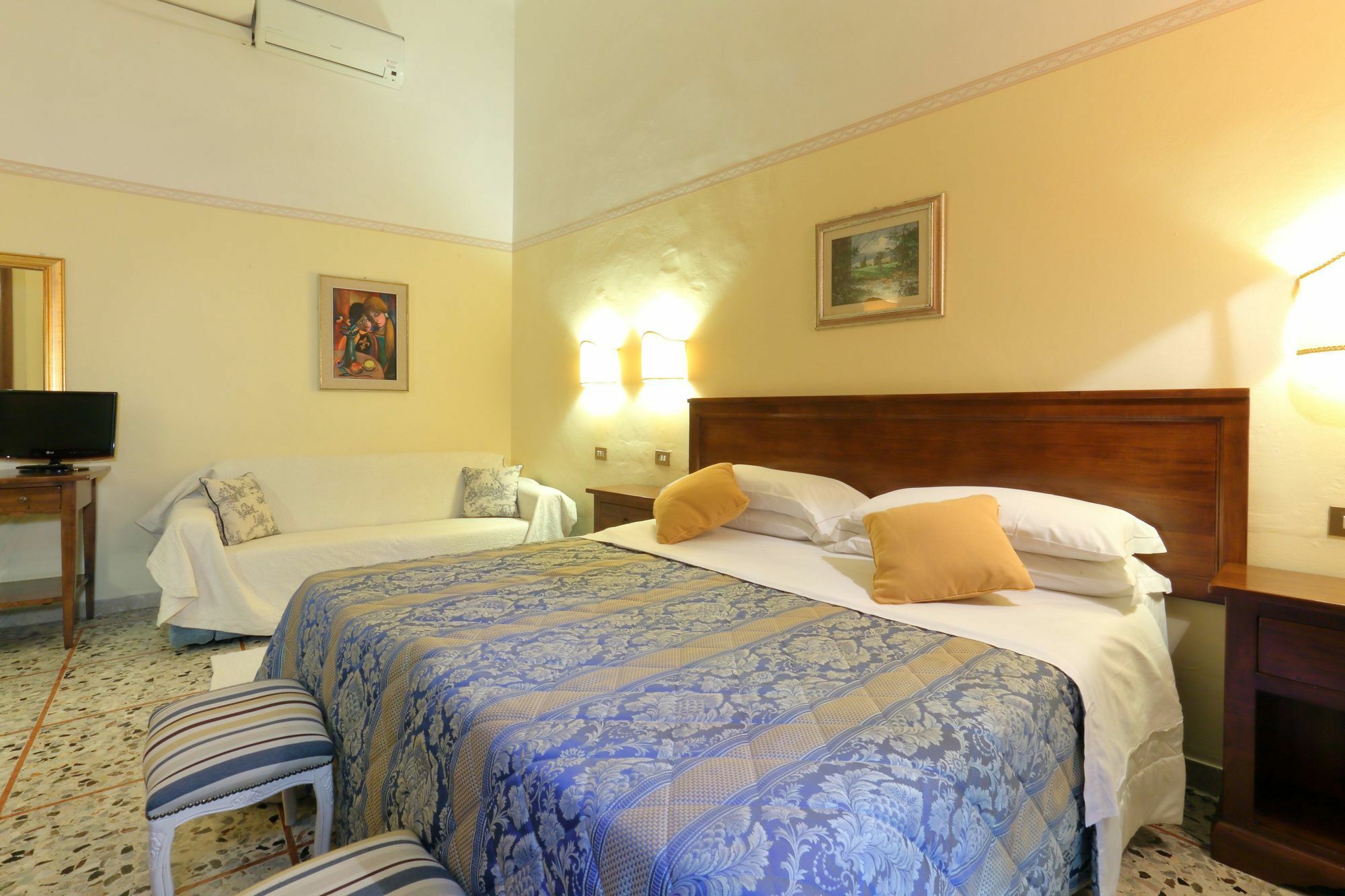 Tourist House Duomo Gasthuis 3*