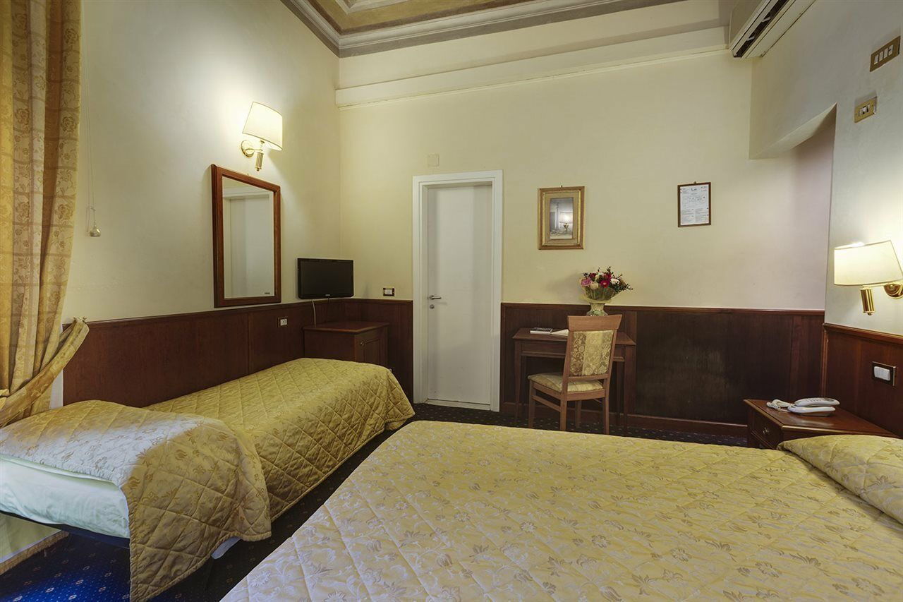 Hotel Arizona Florença
