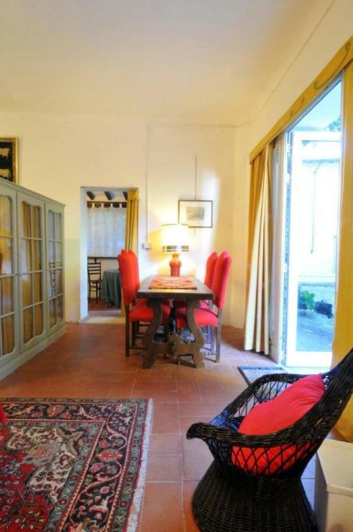 In Private Estate,shared Pool,parking,3km To Ponte Vecchio Villa Florence