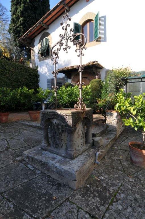 In Private Estate,shared Pool,parking,3km To Ponte Vecchio Florence