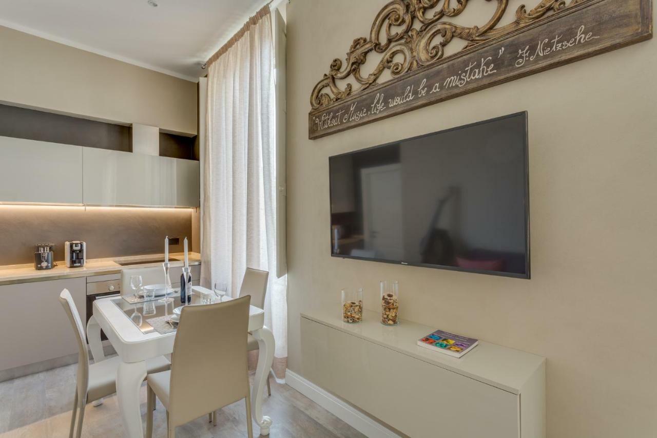 Cherubini Palace Thematic Apartment *