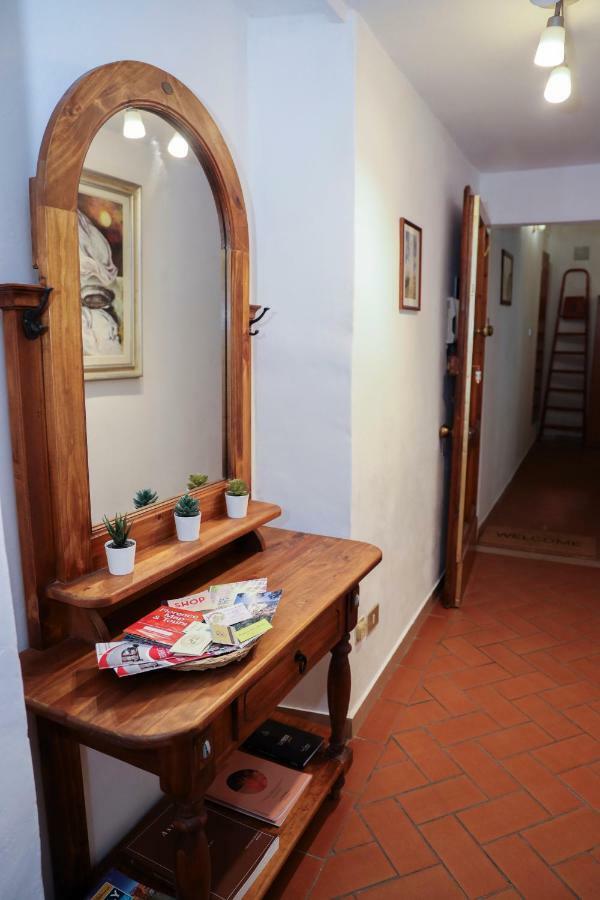 Nerii 3 * Florence