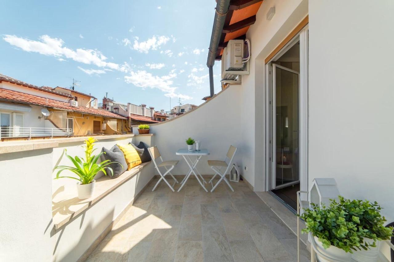 Ponte Vecchio Apartamento *