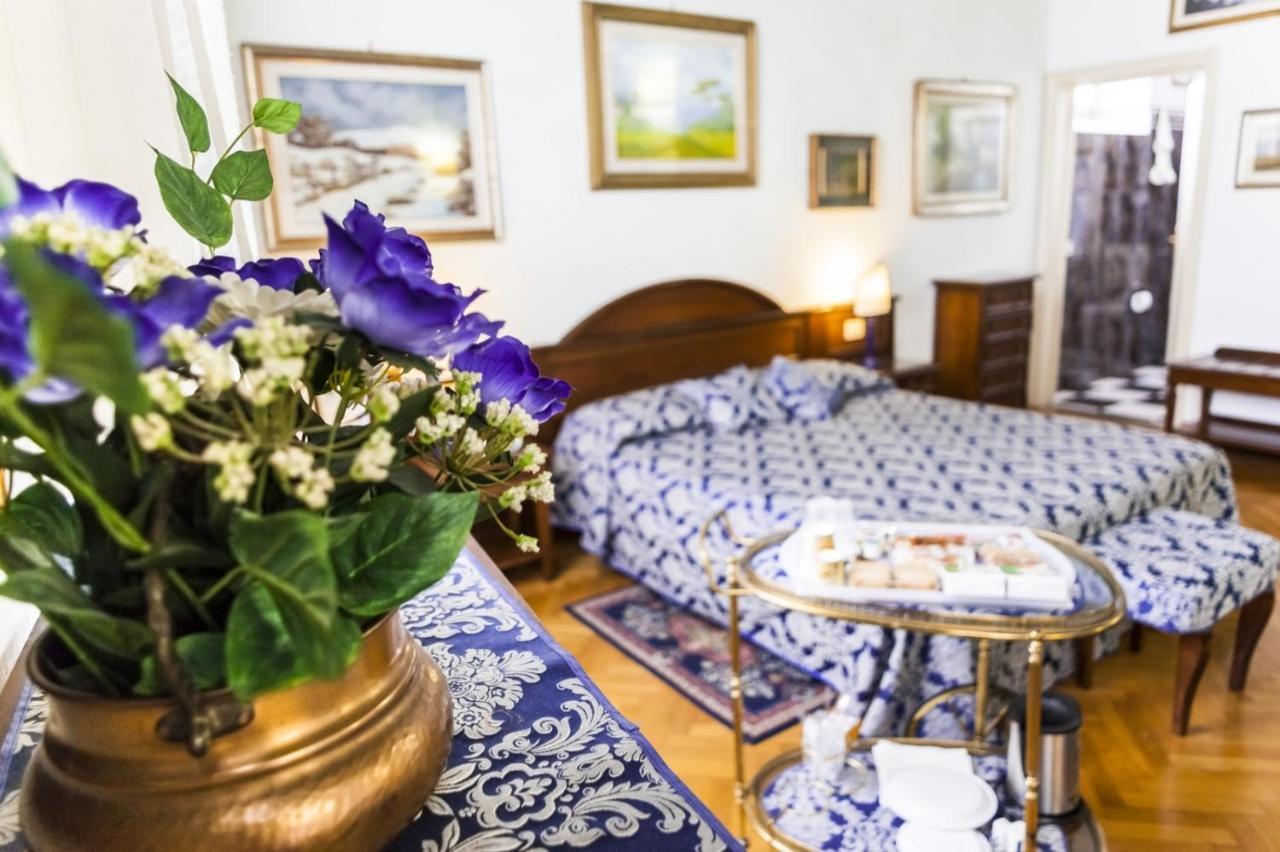 Antica Torre Bed & Breakfast Florence