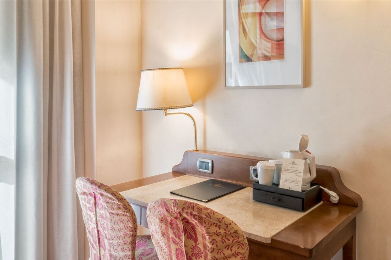 Pitti Palace Al Ponte Vecchio Hotel