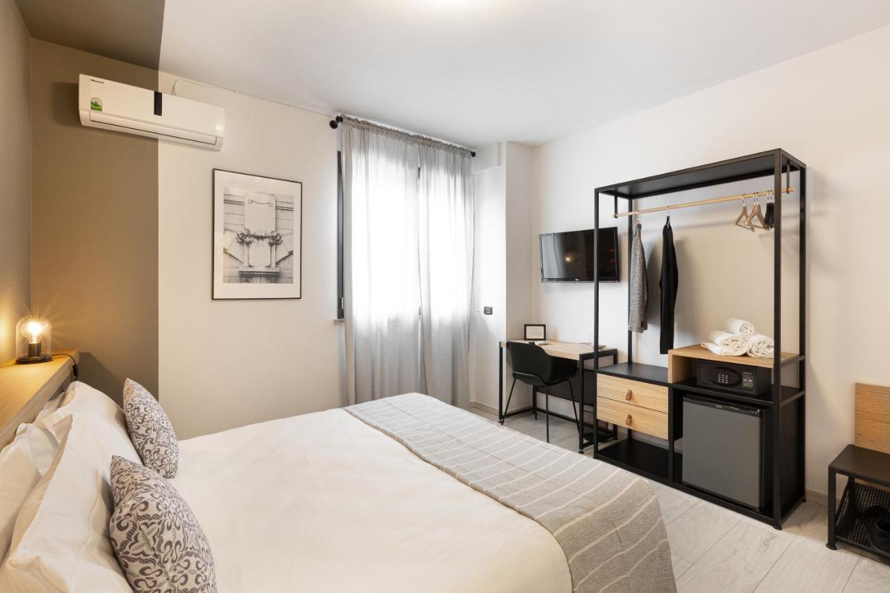 Attico43 Bed & Breakfast 2*