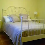 Charming Family Lodge With Private Garage