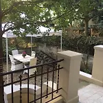 Charming Family Lodge With Private Garage