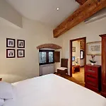The Flora And Florian Apartments - The Feeling Of Touching The Duomo