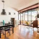 Refined Flat With Private Loggia In San Frediano