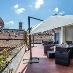 Penthouse With Big Terrace Duomo View