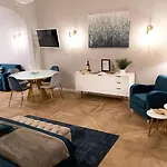 Provenzale Casa