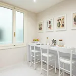 Frame Apartment