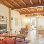 Cozy Macci Flat 4 People Near Santa Croce Square