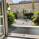 Borgo Guelfo VIII