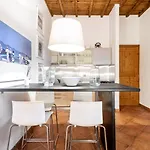 Palazzo Pitti & Boboli Comfortable Apartment