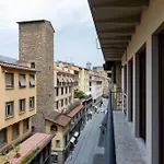 Ponte Vecchio Luxury Flat