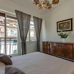 Apartments Florence - Santa Maria Balcony