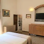 Piazza Ciompi Studio Apartment