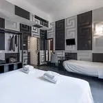 Hotel Deco