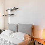 Doni Quiet And Comfortable Apartament With Balcony