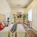 Lullaby Suite Near Palazzo Vecchio And Piazza Signoria -Hosted By Sweetstay