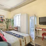 Lullaby Suite Near Palazzo Vecchio And Piazza Signoria -Hosted By Sweetstay