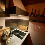 La Cave Rouge - Secret wine cellar in the center