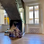 Luxury Apartment In City Center
