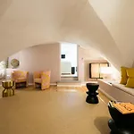 Lunaria Suites - Fyodor Dostoyevsky\'S House