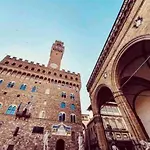 Palazzo Vecchio Apartment