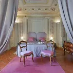 Maggio Frescoes By Vacavilla