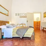Tripolina suite- Santa Croce