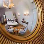 Hotel Lungarno Vespucci 50