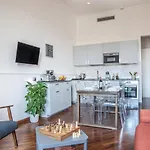 Your Home In Florence Next To The Central Train Station