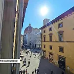 Velluto elegant apartment near the Duomo